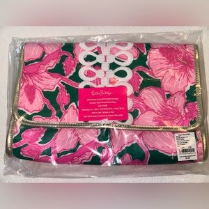 Lilly Pulitzer envelope closure clutch bag new in hibis kiss